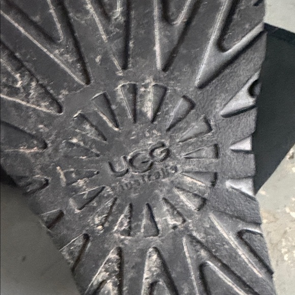 UGG Black Suede Boots, 8 - Picture 6 of 15